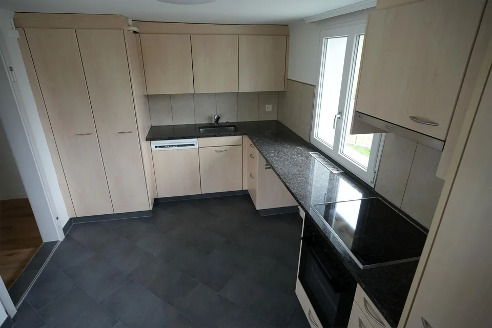 renovierte, grosszügige 5½ Zimmer-Wohnung in ländlicher Umgebung... – foto 4 di 22