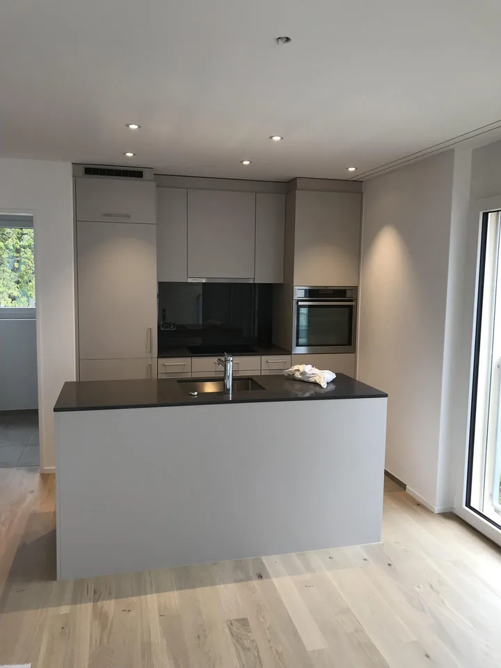 Wohnen mit Weitsicht – moderne 2.5-Zimmerwohnung an ruhiger Lage – photo 6 of 13