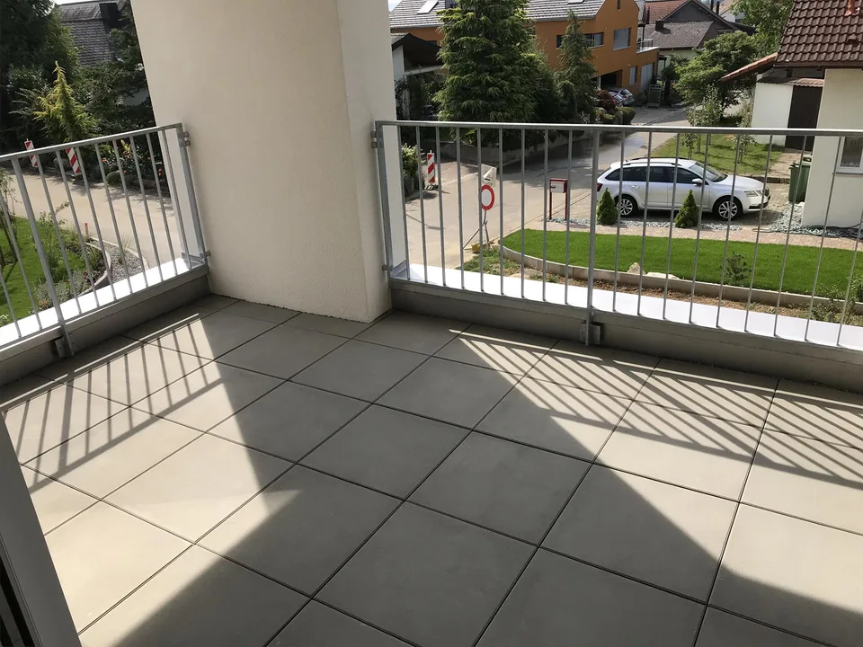 Wohnen mit Weitsicht – moderne 2.5-Zimmerwohnung an ruhiger Lage – photo 10 of 13