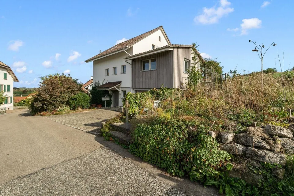 Vivre au bord de la zone de construction - avec une vue lointaine et beaucoup d'espace pour la vie – photo 2 sur 27
