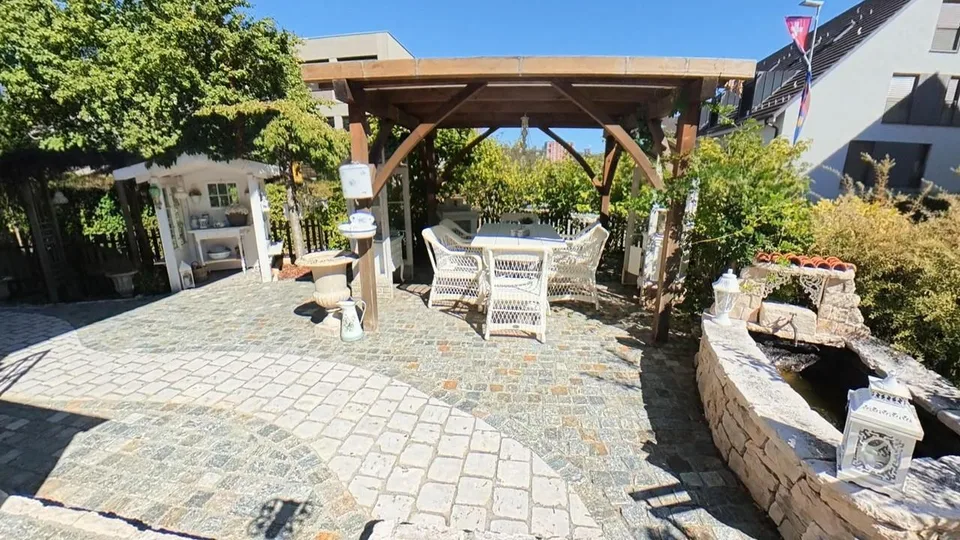 Wunderschöne 6,5 Zimmer Garten-Maisonette-Wohnung – Foto 4 von 16