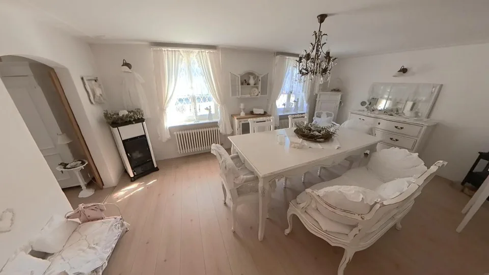 Wunderschöne 6,5 Zimmer Garten-Maisonette-Wohnung – Foto 9 von 16