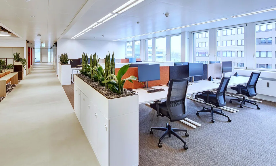 Modern ausgestattetes 3er-Teamoffice sofort einsatzbereit - Sie ko... – photo 6 sur 13