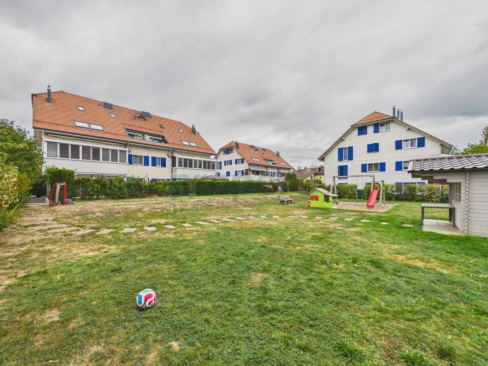 En Duplex, Belle Luminosité, Balcon Privé Ensoleillé, Chauffage au ... – Foto 11 von 24