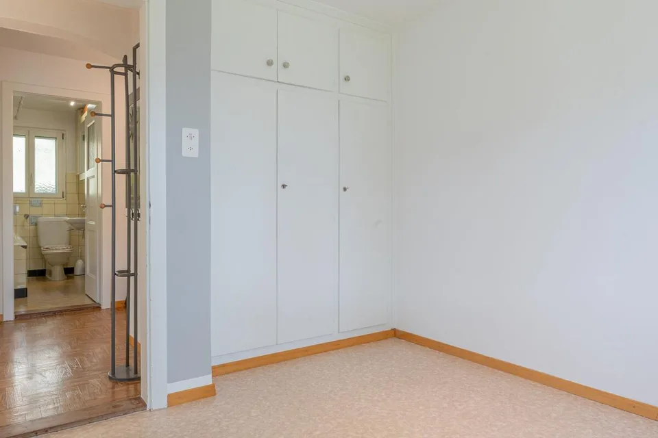 Gepflegtes Einfamilienhaus mit Einliegerwohnung und viel Potenzial – Foto 16 von 25