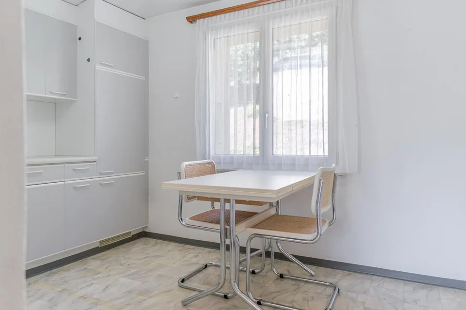 Gepflegtes Einfamilienhaus mit Einliegerwohnung und viel Potenzial – Foto 9 von 25
