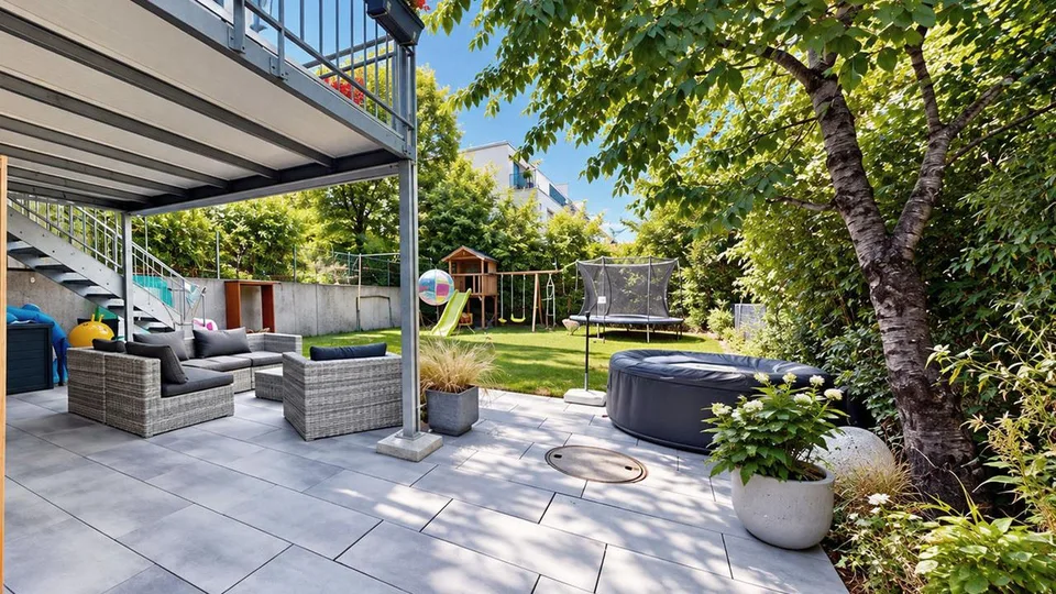 Idyllisches 7.5-Zimmer-Doppeleinfamilienhaus mit Carport – foto 17 di 21