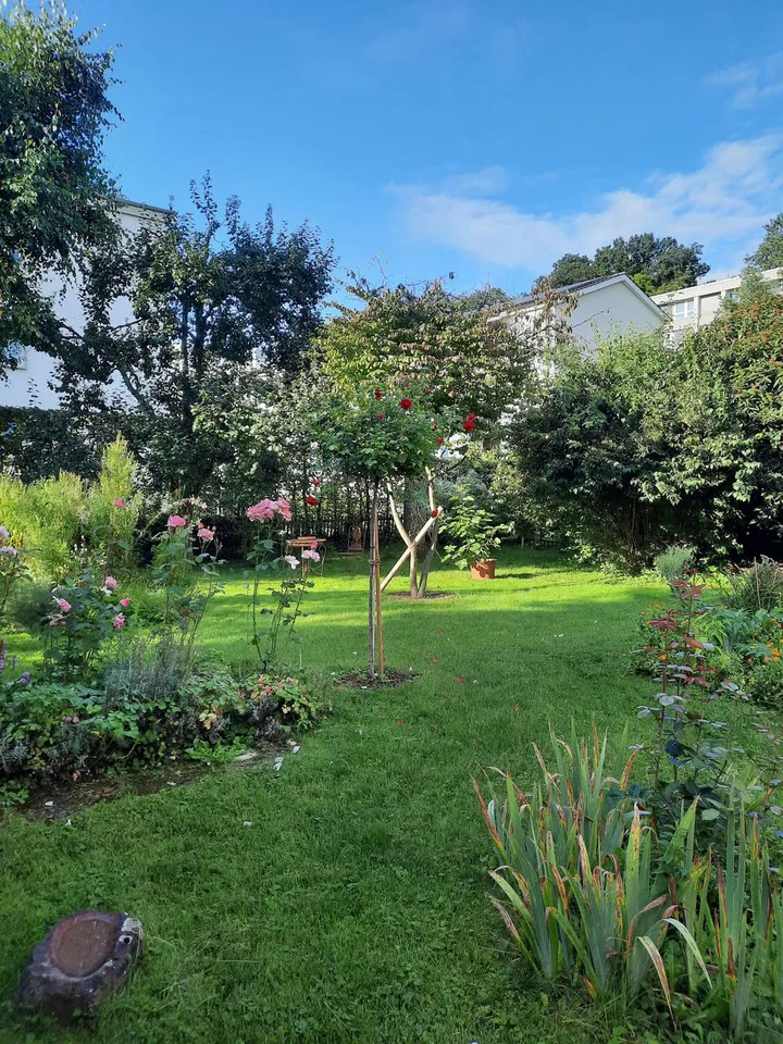 Freistehendes 6-Zimmer-Einfamilienhaus mit weitläufigem Garten – photo 19 sur 21