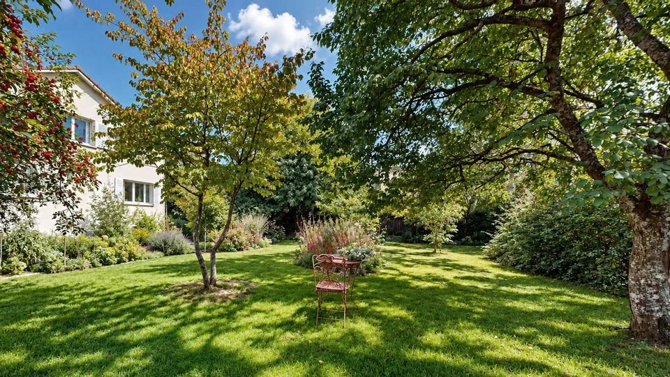 Freistehendes 6-Zimmer-Einfamilienhaus mit weitläufigem Garten – photo 16 sur 21