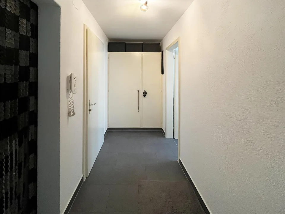 Renovierte 3-Zimmer-Eigentumswohnung mit Balkon – photo 6 of 10
