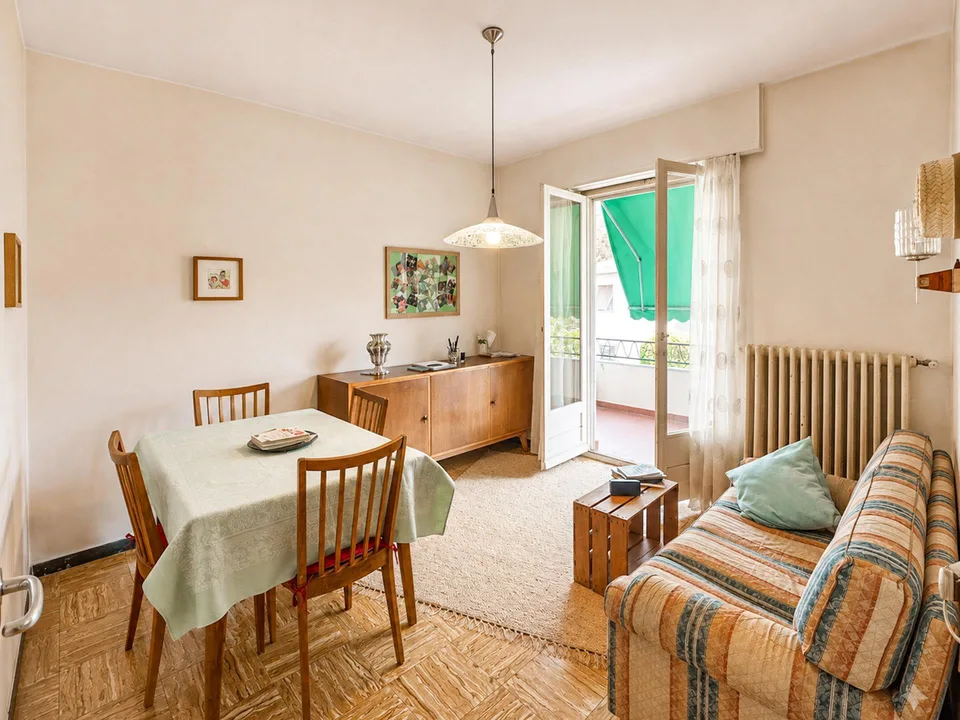 Casa unifamiliare con grande giardino a Morbio inferiore – foto 2 di 12