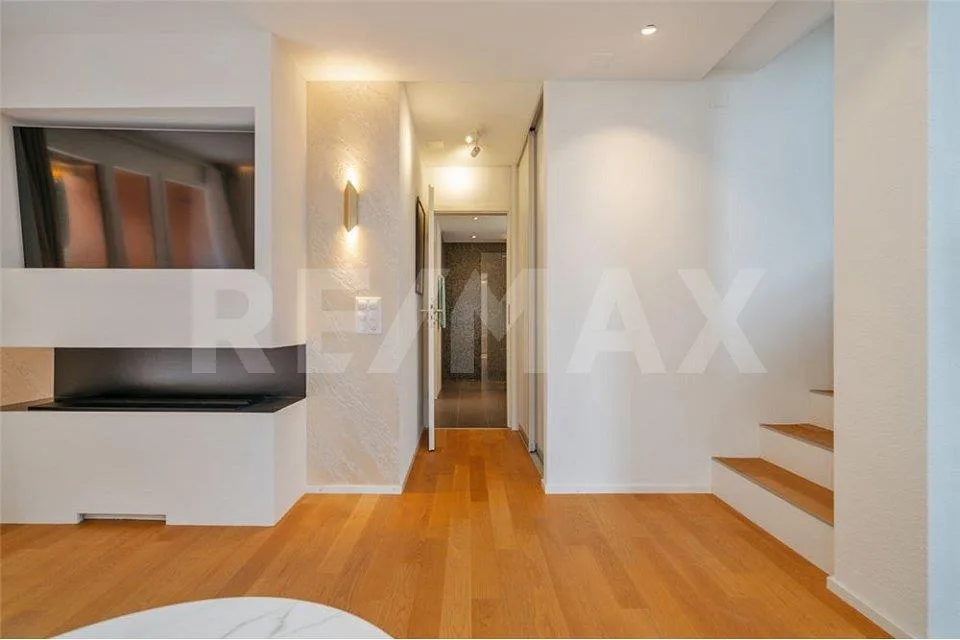 Newly valued 2.5-room apartment – photo 11 of 11