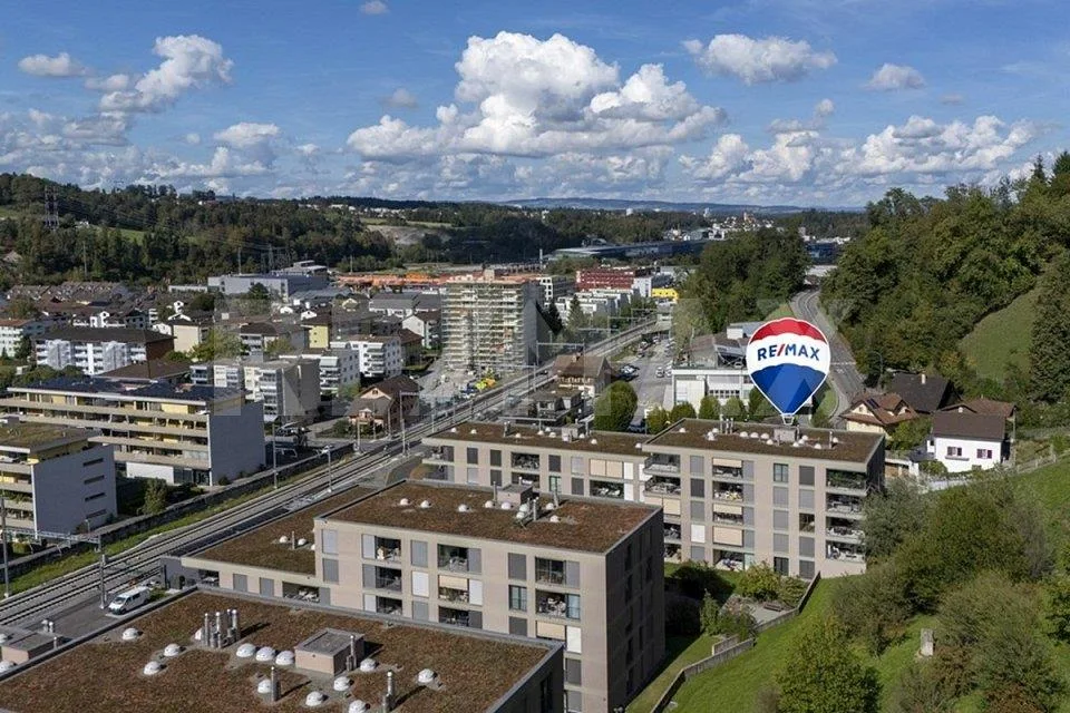 Grosszügiger Wohnkomfort moderne 5½ -Zimmer-Familienwohnung im Grünen – Foto 11 von 13
