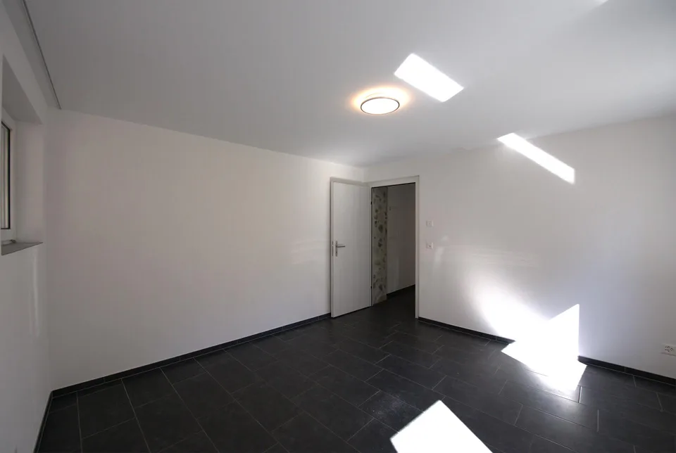 Frisch renovierte Wohnung mit Charme – Foto 11 von 14