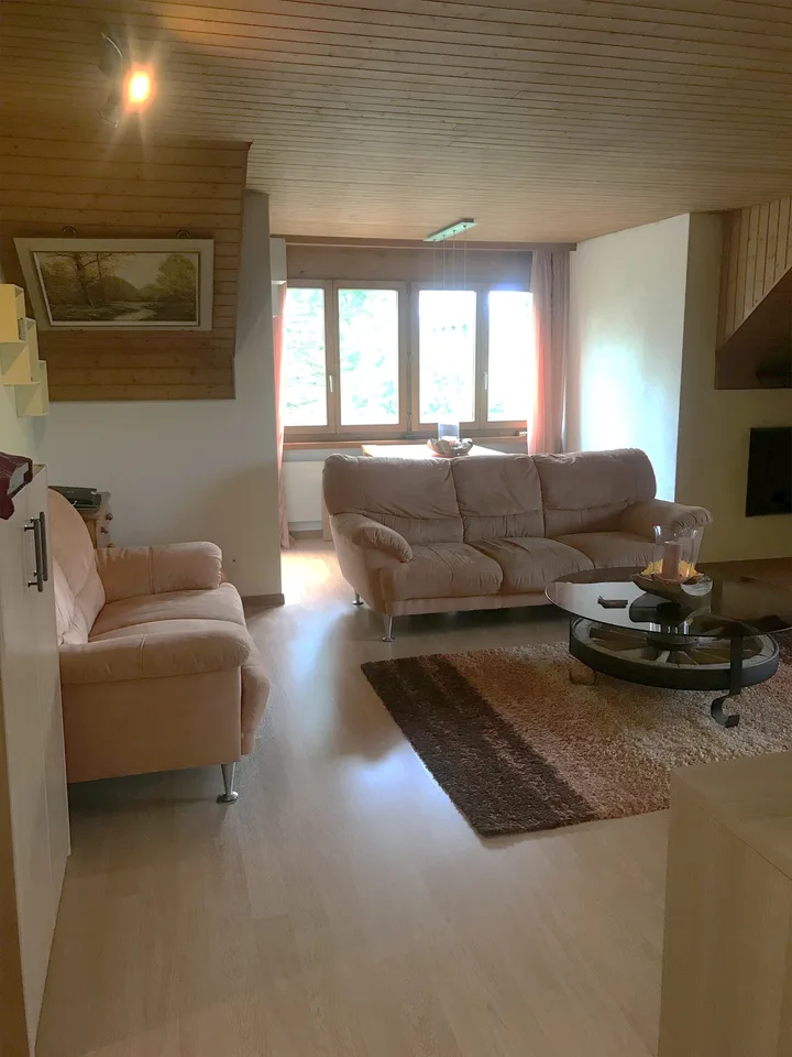 Helle Wohnung an ruhiger Lage – Foto 2 von 11