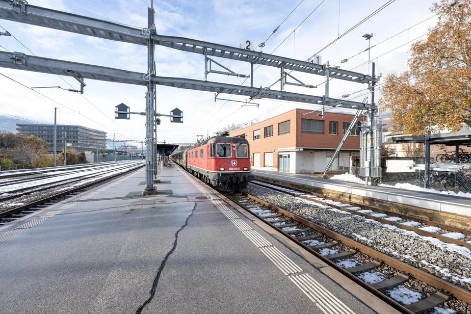 Surface commerciale de 171 m2 idéalement située à la gare de Sierre – foto 6 di 6