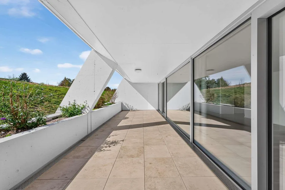 Appartement spacieux et lumineux de 5,5 pièces avec grande terrasse – photo 10 sur 26