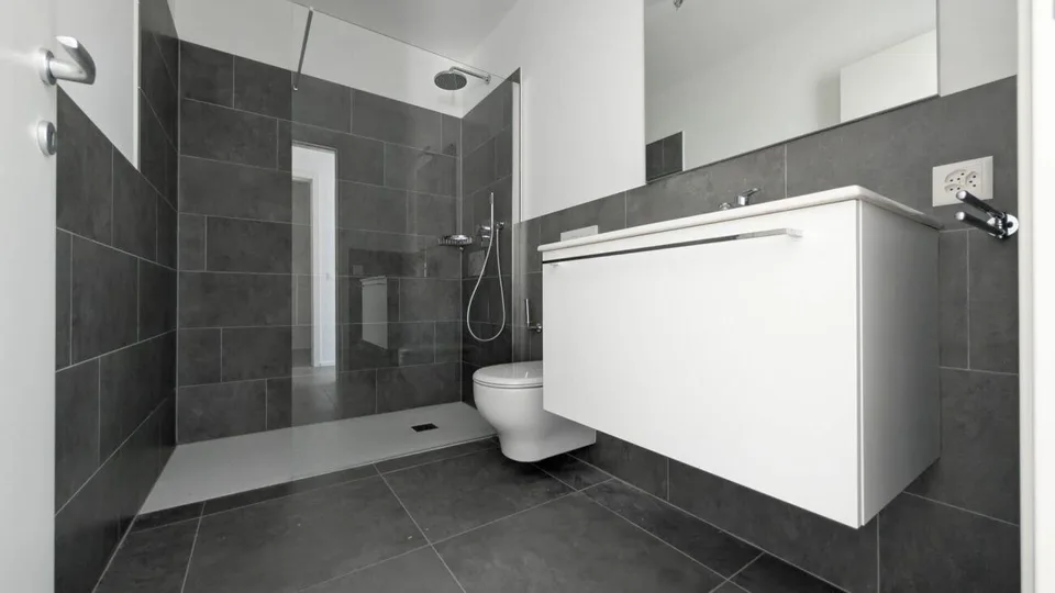 Ampio, design moderno e nuovo! – Foto 14 von 16