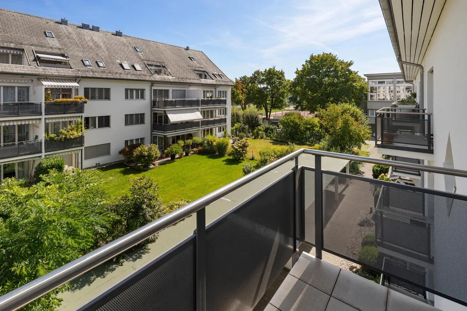 Grosszügige Eigentumswohnung an guter Lage in Dübendorf – Foto 2 von 6