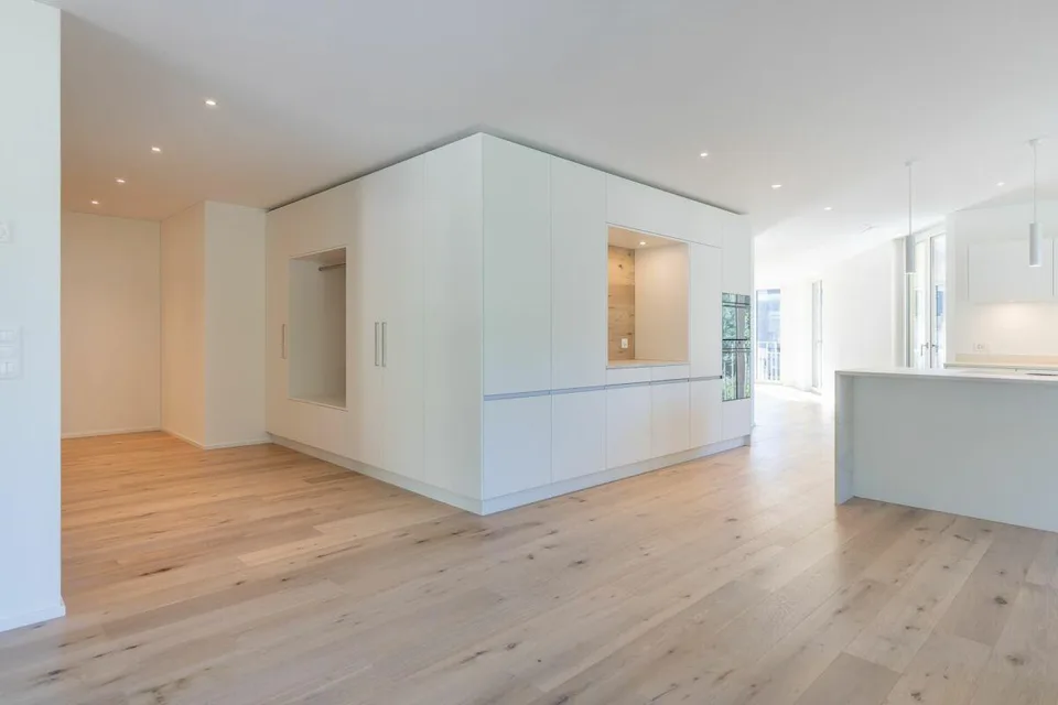Premier occupation | Appartement 3.5 pièces dans le centre de Glarus – photo 2 sur 14