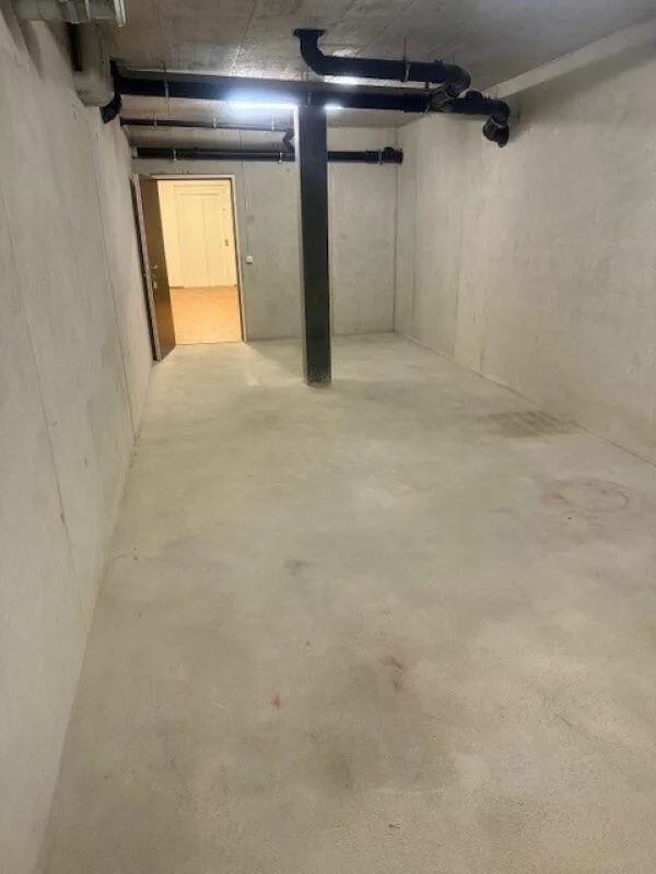 Grosser Bastelraum in Eschenbach – Foto 2 von 3