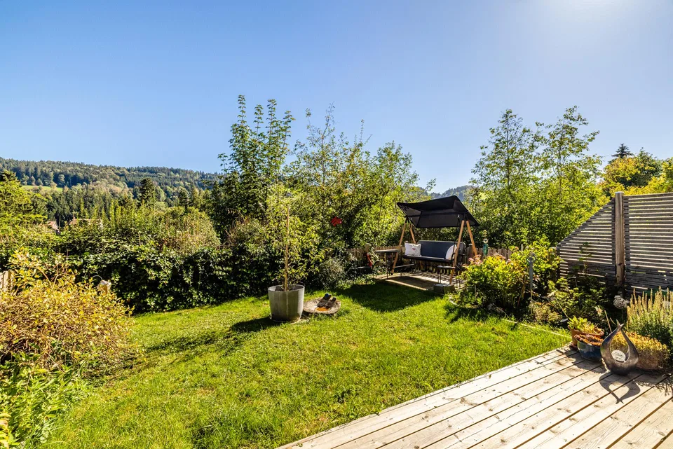 Happiness of living on two floors with a garden paradise – photo 19 of 27
