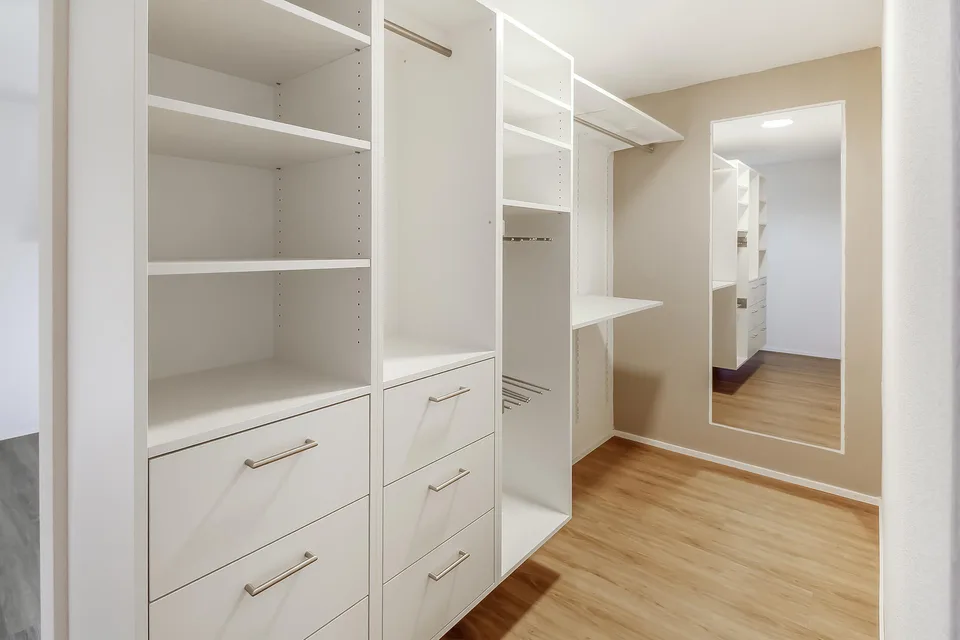 Viel Raum zum Leben – exklusive 5½-Zimmer-Gartenwohnung in Fruthwilen – foto 14 di 21