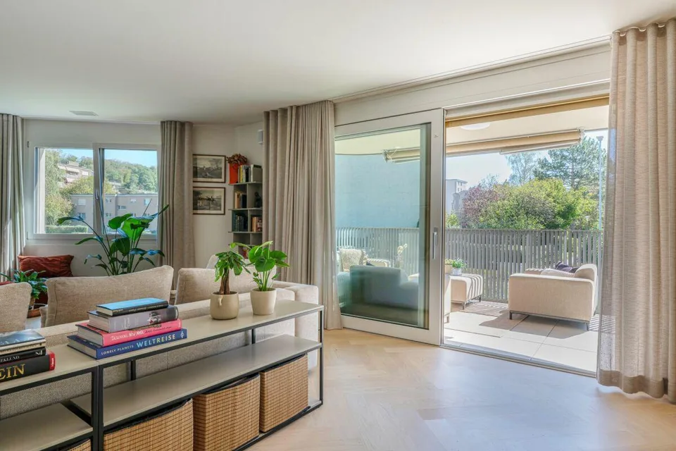 Modern, hell und unverbaubare Weitsicht – Foto 6 von 13