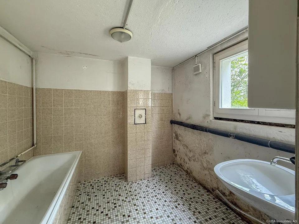 Einfamilienhaus inkl. Projektstudien für EFH und ZFH vorhanden – photo 7 sur 14