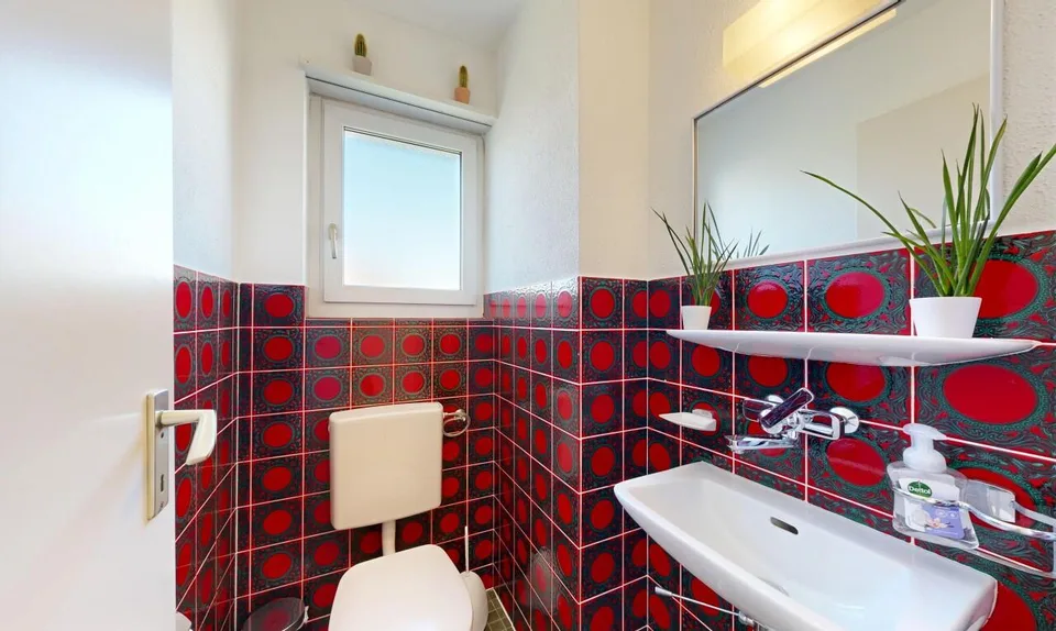 Sonnige 3.5-Zimmer-Wohnung mit Südbalkon in ruhiger Lage – Foto 10 von 11