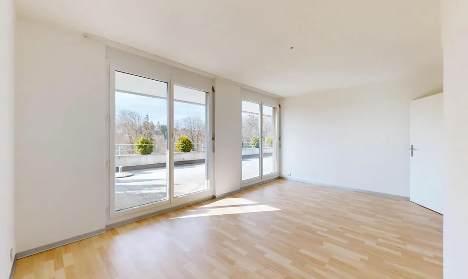 Spacious 5.5-Room Terrace Apartment in Düdingen – photo 7 of 13