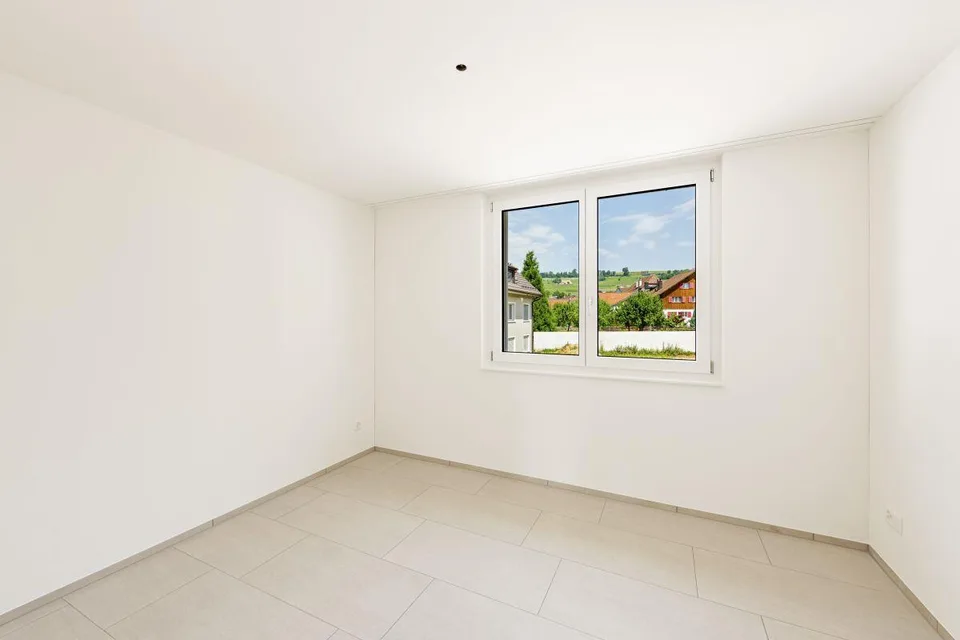 Exklusive Neubauwohnung mit grossem Sitzplatz – photo 10 sur 13