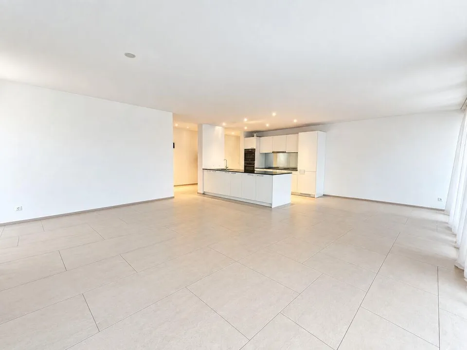Exklusive Neubauwohnung mit grossem Sitzplatz – photo 2 sur 13