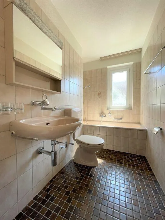 Preiswerte Wohnung mit Balkon an perfekter Lage in St. Gallen – Foto 4 von 7