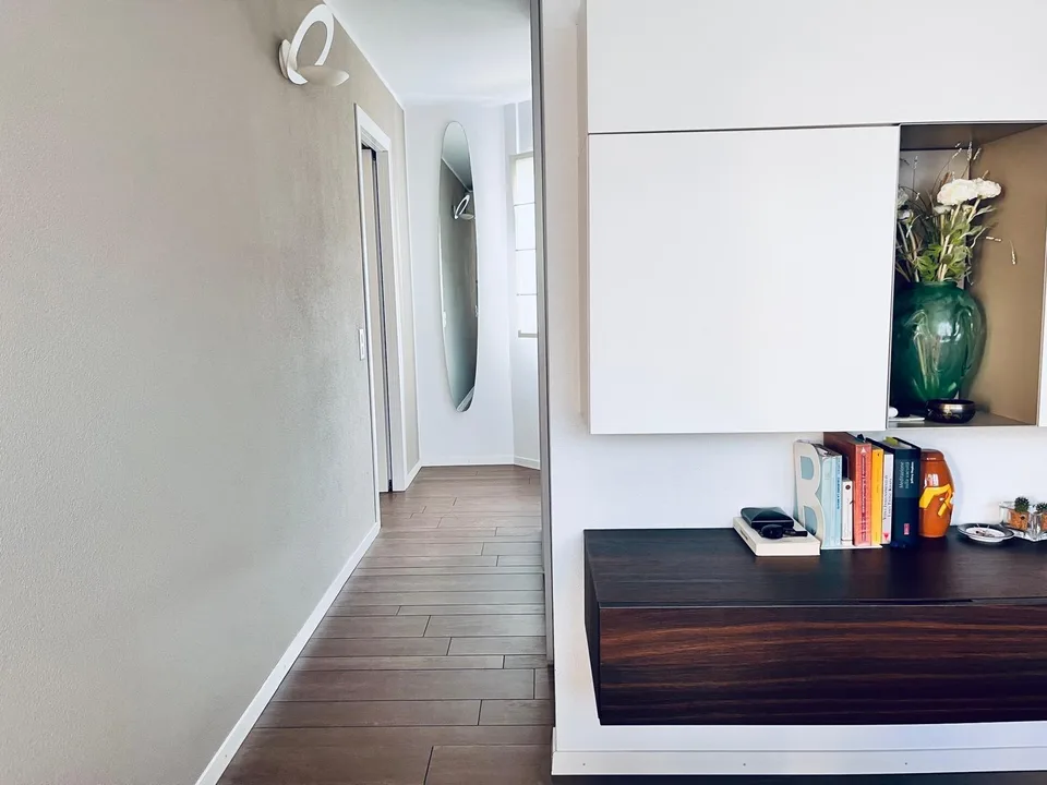 Elegantes Apartment 2.5 mit großem Abstellraum in Chiasso – Foto 8 von 13