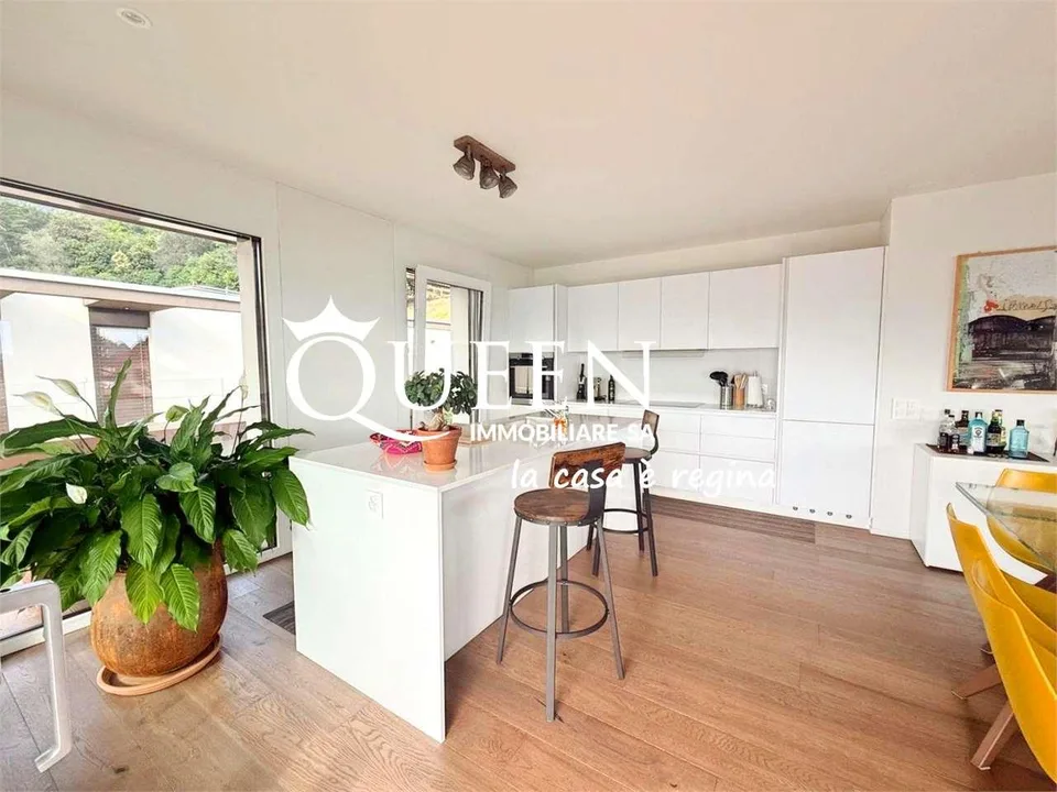 Rovio: Penthouse mit 4.5 Zimmern, 125 m², Terrasse 80 m², Seeblick auf den Luganersee – Foto 8 von 13