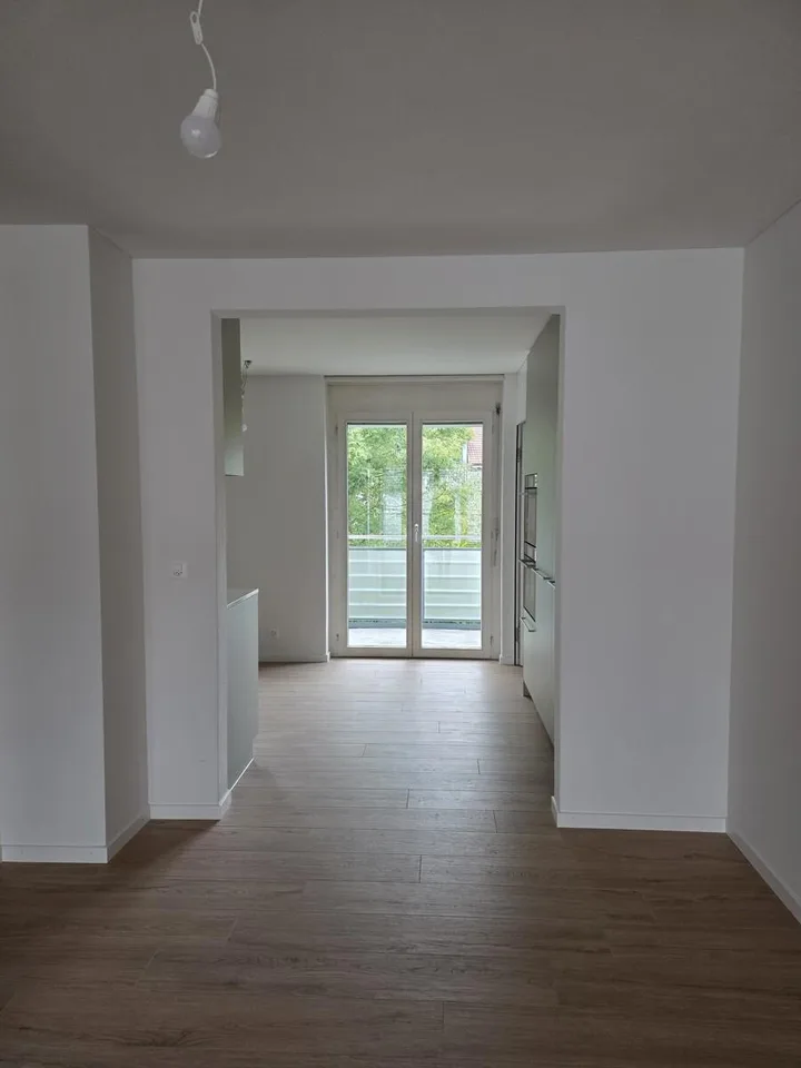 Moderne Familienwohnung mit hochwertigem Neuausbau – photo 4 sur 19