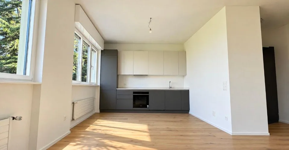 Nouvel appartement avec terrasse dans un quartier résidentiel calme – photo 3 sur 27