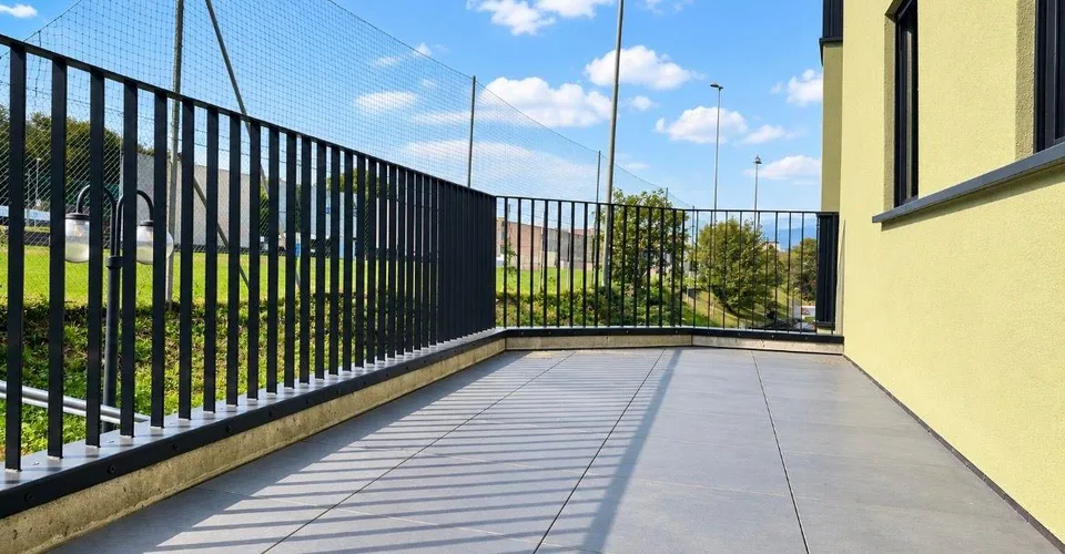 Nouvel appartement avec terrasse dans un quartier résidentiel calme – photo 8 sur 27