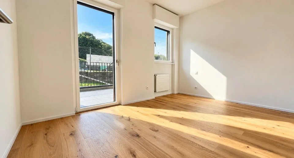 Nouvel appartement avec terrasse dans un quartier résidentiel calme – photo 15 sur 27