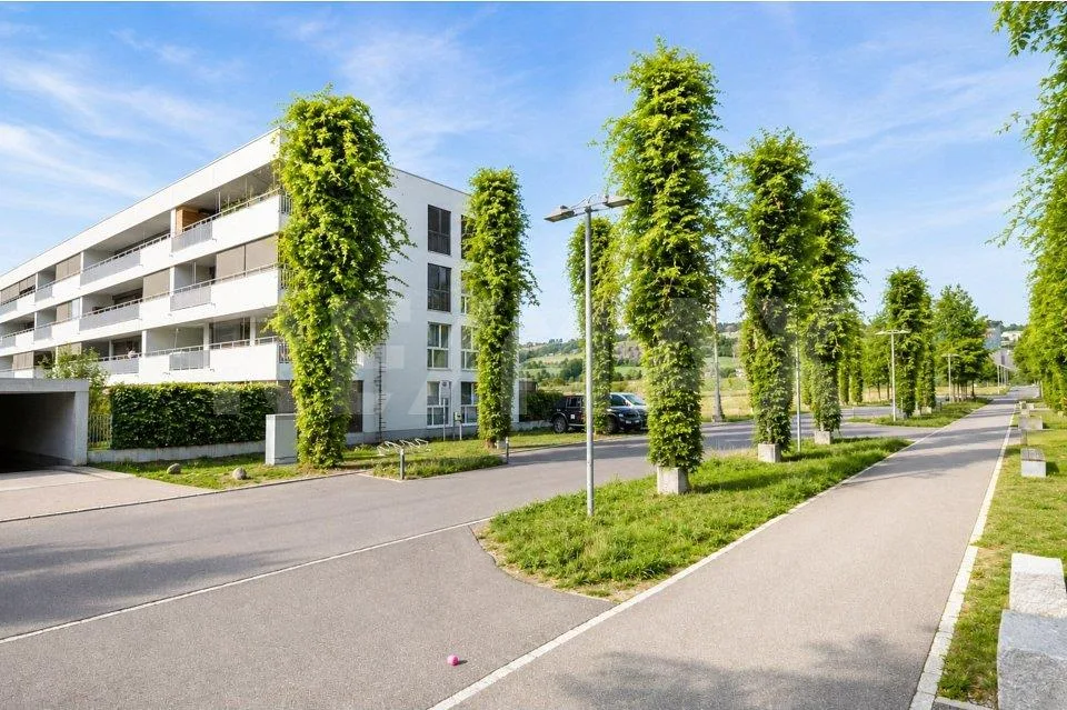 Grosszügig, modern und vermietet 5.5-Zimmer-Eigentumswohnung als Kapitalanlage – Foto 11 von 13