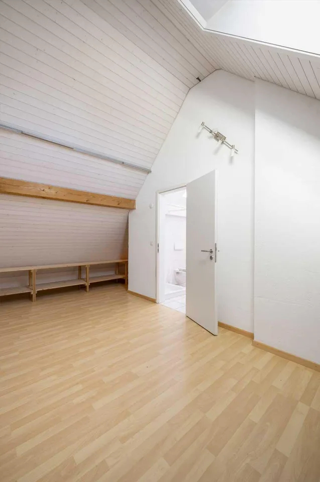 Maisonette Wohnung 2. OG – Foto 14 von 16