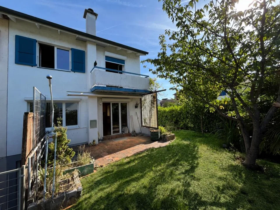Eck-Reihenhaus im familienfreundlichen Wohnquartier – Foto 11 von 12