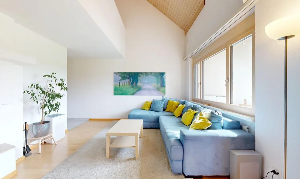 Schöne 6,5-Zimmer-Maisonette-Dachwohnung mit Terrassen und Aussicht – Foto 3 von 11