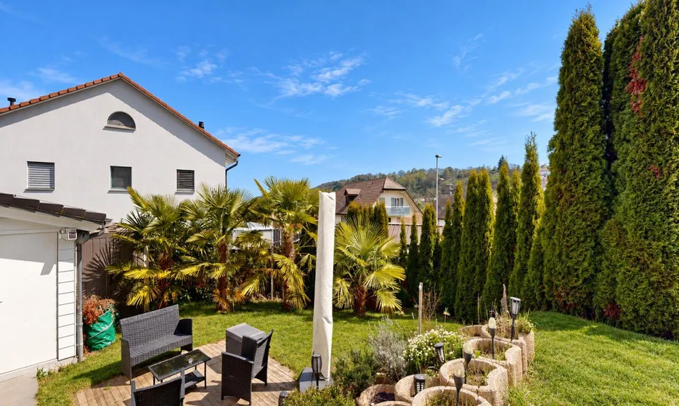 Villa familiare contemporanea con giardino vicino a Estavayer – foto 3 di 11