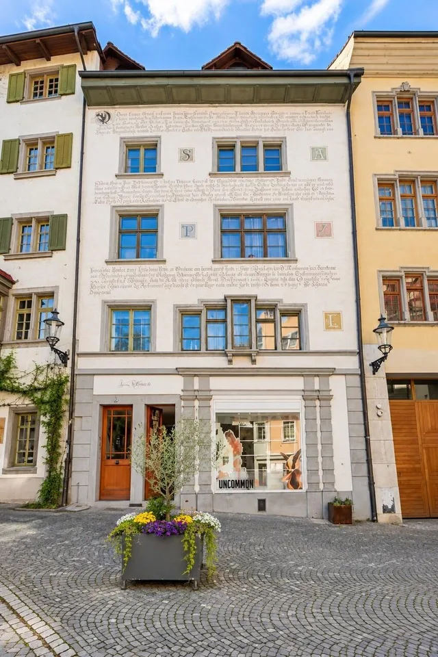 «Zum Apfelbaum» – historische Altstadtliegenschaft – foto 2 di 3