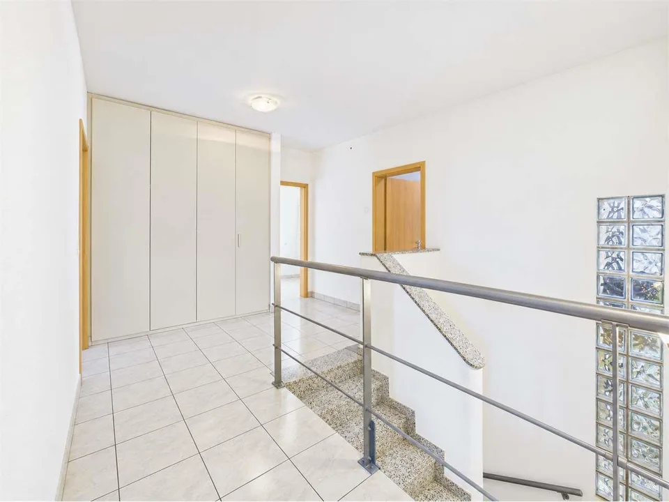 Arbedo Castione: Ampia Casa 4.5 con giardino – foto 8 di 13