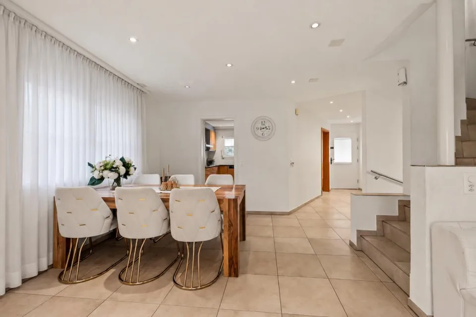 Bonheur de famille à Möhlin - maison unifamiliale moderne avec jardin spacieux – photo 6 sur 25