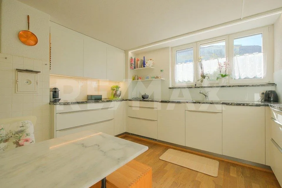 Maison unifamiliale indépendante : Pour la famille, l'artisanat et le hobby – photo 3 sur 12