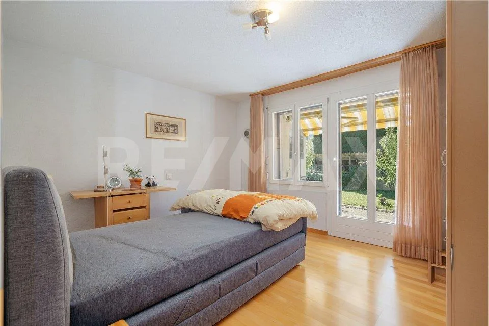Attraktive 3.5-Zimmer-Parterrewohnung mit Gartenterrasse in Wilderswil – foto 5 di 13